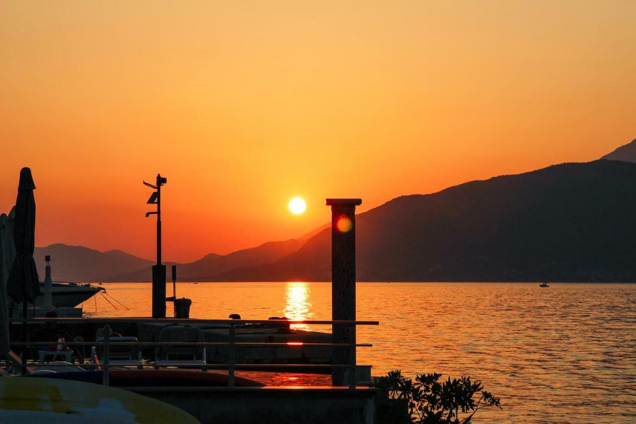 Apartments Tramonto Tivat Dış mekan fotoğraf